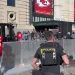 Reportan tiroteo durante los festejos de los Chiefs de Kansas City; hay dos detenidos