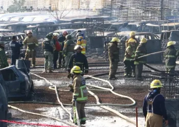 Incendio en Corralón de la FGR en Hidalgo; Vehículos y Huachicol Consumidos por las Llamas