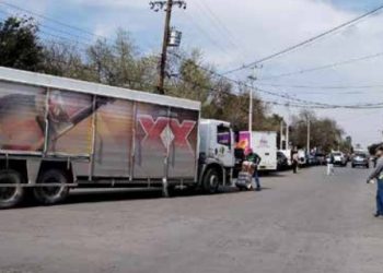 Prevalece el caos vial en entorno de Plaza I de Mayo