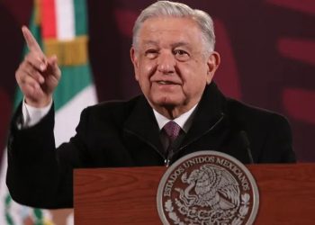 AMLO pide no Utilizar Tema Migratorio con Fines Electorales en EE. UU. y Critica Falta de Regularización