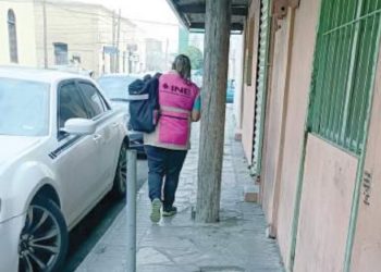 Batallan funcionarios del INE para encontrar a insaculados