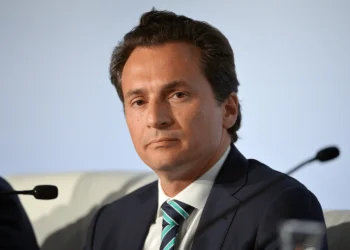 Emilio Lozoya Abandona el Reclusorio Norte para Enfrentar Proceso en Prisión Domiciliaria