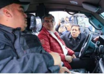 AMÉRICO VILLARREAL REFUERZA SEGURIDAD Entrega más patrullas en la frontera tamaulipeca