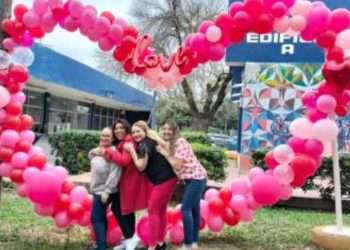 DAN AMOR Y AMISTAD Celebra la Facultad de Enfermería San Valentín