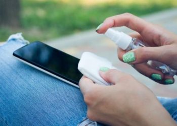 Mantén tu Smartphone en Óptimas Condiciones: Guía para la Limpieza Diaria