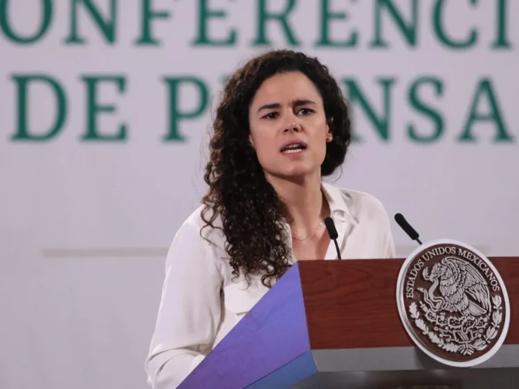 Reformas constitucionales de AMLO buscan restablecer el pacto social: Luisa María Alcalde