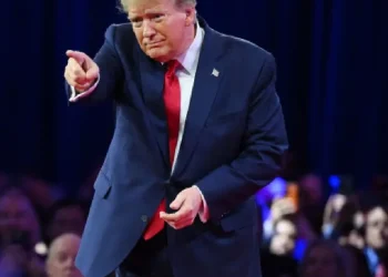 Trump Regresa a las Boletas en Colorado, Corte Suprema Anula Decisión Estatal