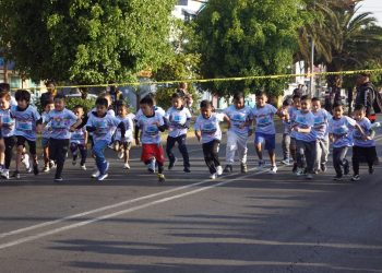 Convocan a niños a Carrera Infantil