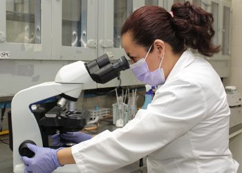 IMSS combate la tuberculosis con vacunación y detección oportuna