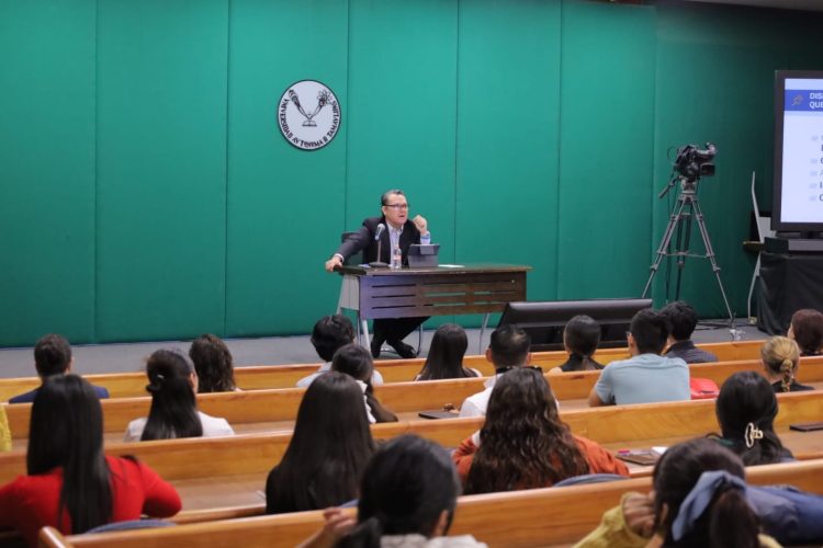 Realiza UAT con éxito el Congreso del Negociador Internacional 2024