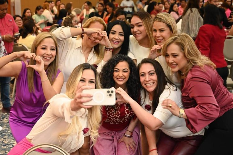 Respaldan mujeres reynosenses a Olga