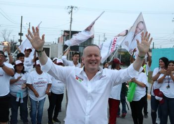 Se unen a Carlos Canturosas habitantes del sur ciudad