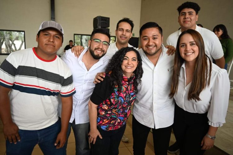 Juventudes de Tampico respaldan a Olga Sosa