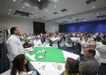 Se compromete Eugenio a colabororar con Americo