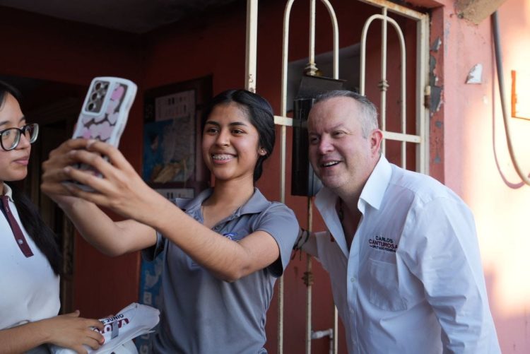 Neolaredenses respaldan a CCR y apuestan por la 4T