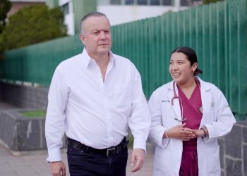 CCR propone atención médica gratuita y mejoras en salud