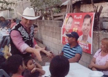 Francisco Chavira Insta a Votar por el PT contra la Mafia Política