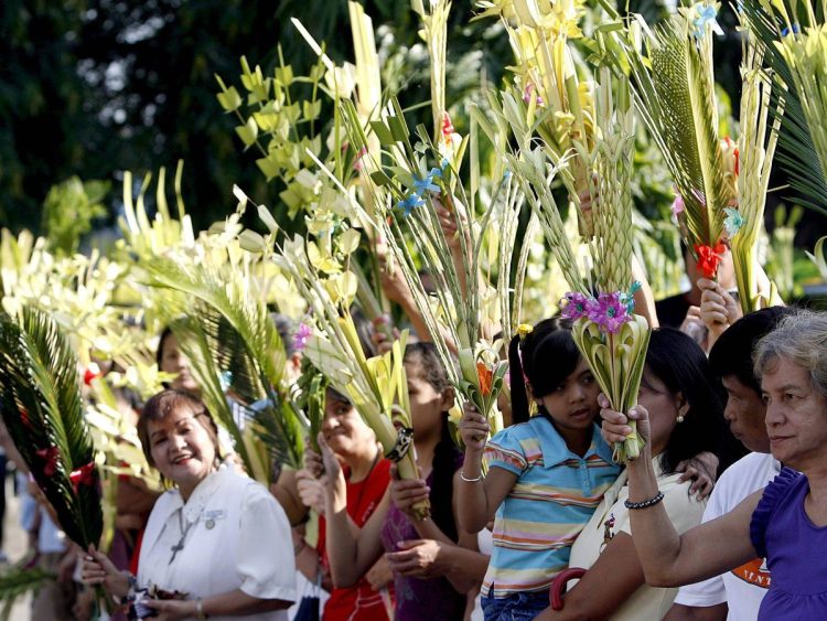 COMUNIDAD CATÓLICA Celebrarán mañana Domingo de Ramos