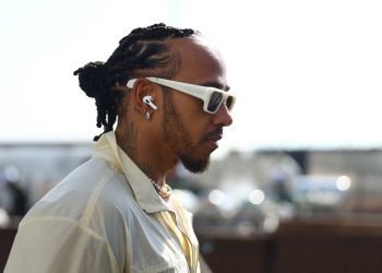 Lewis Hamilton Expresa Decepción por Controversias en la F1