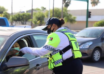Buscan prevenir accidentes automovilísticos en Pascua