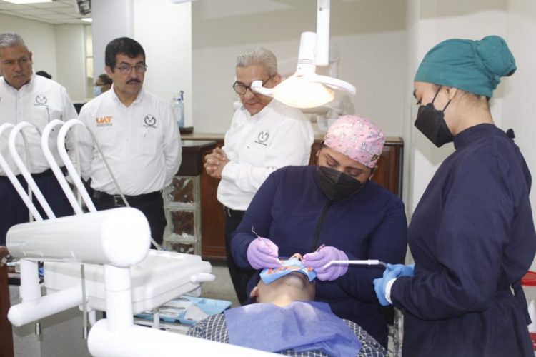 Facultad de Odontología de la UAT de las mejores del país