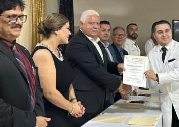 Avala UAT la formación de más médicos especialistas residentes