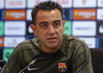 Xavi Decide Permanecer como Entrenador del Barcelona