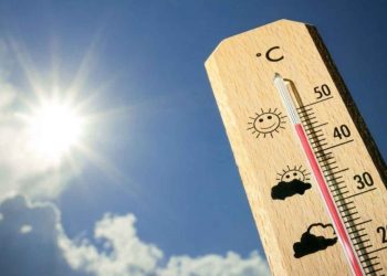 Descartan suspender clases por ‘calorones’