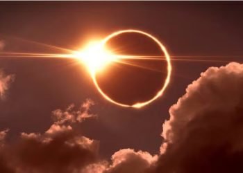 ACTIVIDAD INICIA A LAS 12:09 PM ¡Es hoy Eclipse Total de Sol!