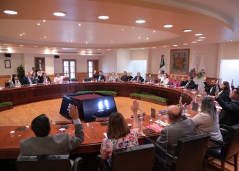 CABILDO DE NUEVO LAREDO Aprueba cuatro reglamentos