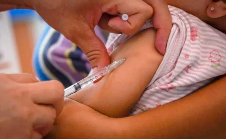 Refuerza Secretaría de Salud llamado a vacunar a menores contra el sarampión