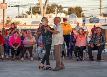 Invitan a jueves y viernes de Danzón en la Simón Bolívar