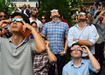 SECRETARÍA DE SALUD Recomienda no ver directo eclipse solar