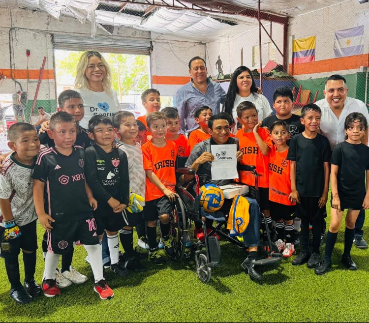 Sorprenden a joven aficionado de Tigres