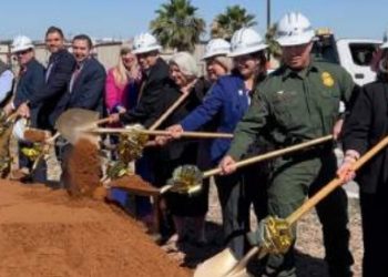 EN LAREDO, TEXAS Inicia ampliación de Carretera Estatal 359