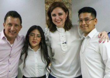 Canales Bermea y Sanmiguel se comprometen con jóvenes de Nuevo Laredo