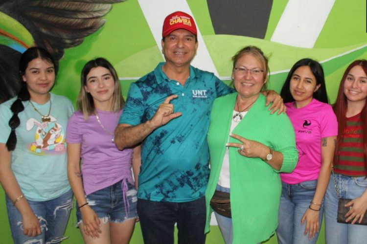 Chavira Fortalece Apoyo Ciudadano en Camargo