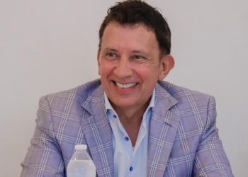 Canales promete Transporte Eficiente en Nuevo Laredo