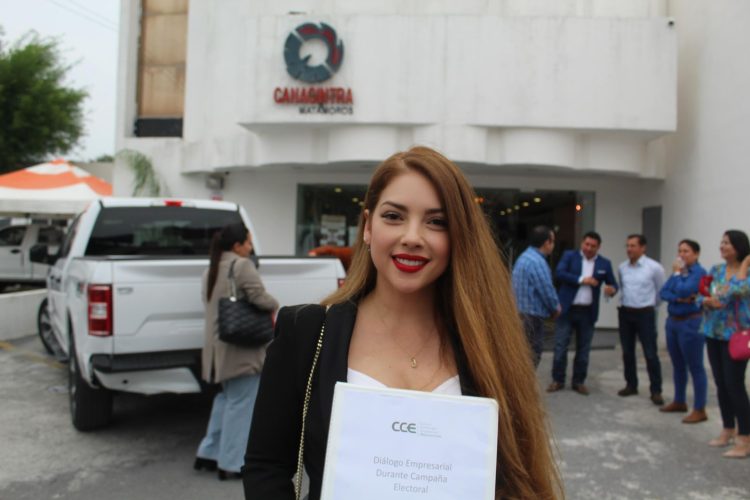 Cendy Robles tiene Diálogo Constructivo con CANACINTRA Matamoros