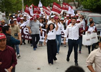 Olga Sosa da mensaje de esperanza en Matamoros