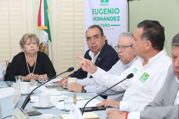 “Geño” promueve humanismo y asistencia social