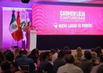 Carmen Lilia Canturosas Presenta 257 propuestas para consolidar la transformación