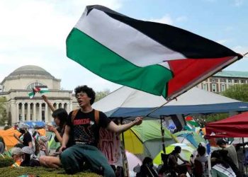 Ocupan Manifestantes Propalestinos la Universidad de Columbia, Suspenden Alumnos