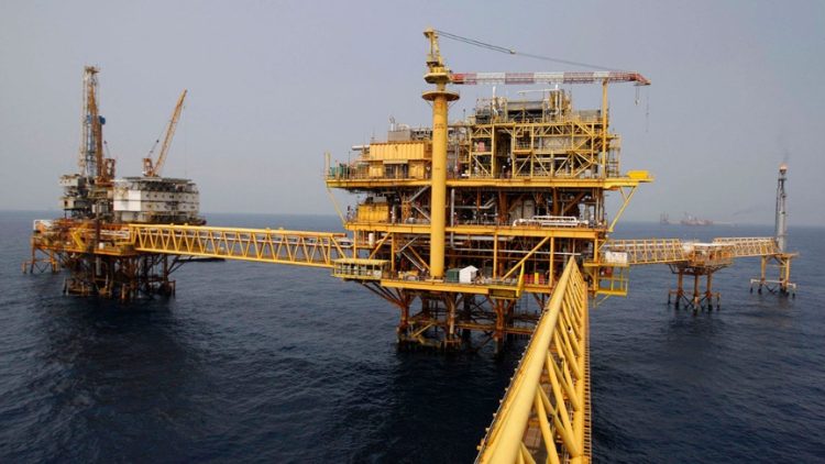 ¡MÍNIMO HISTÓRICO! Baja 50% la exportación de crudo mexicano a EU