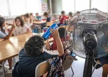 EN ESCUELAS Suspenderían clases ante un intenso calor