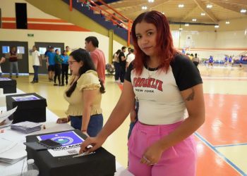 Participan estudiantes de la UAT en el Simulacro Electoral Universitario