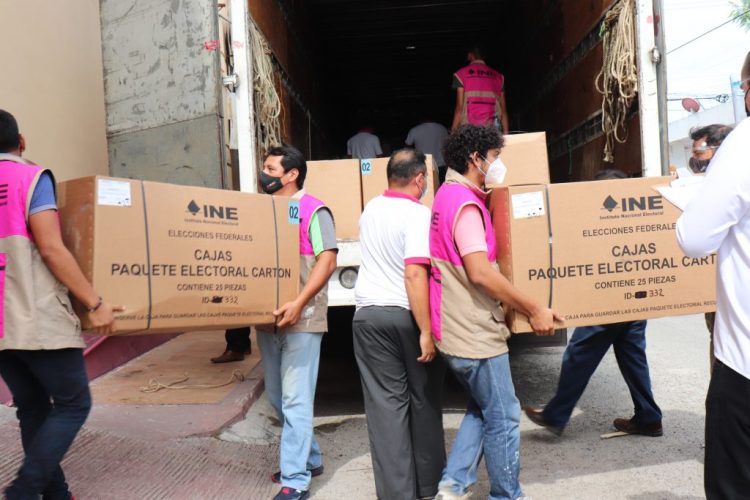 Llegan al INE boletas para la jornada electoral del 2 de junio
