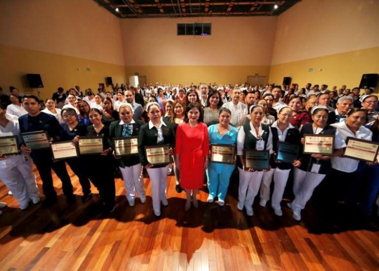 GOBIERNO DE NUEVO LAREDO Reconoce a enfermeras y enfermeros en su día