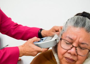 Clínicas UNE ofrecen gratis potenciales evocados auditivos