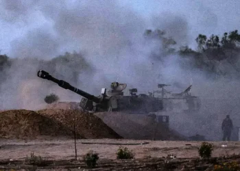 EE. UU. Pausa Envío de Armas a Israel en Medio de Combates en Rafah